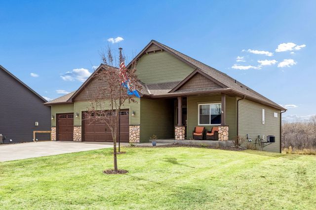 26612 Frontier Avenue, Wyoming, MN 55092