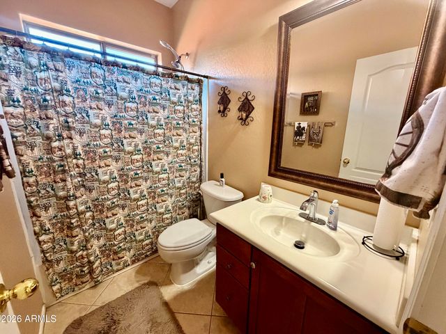 1863 N WESTFALL Lane, Casa Grande, AZ 85122