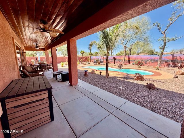 1863 N WESTFALL Lane, Casa Grande, AZ 85122