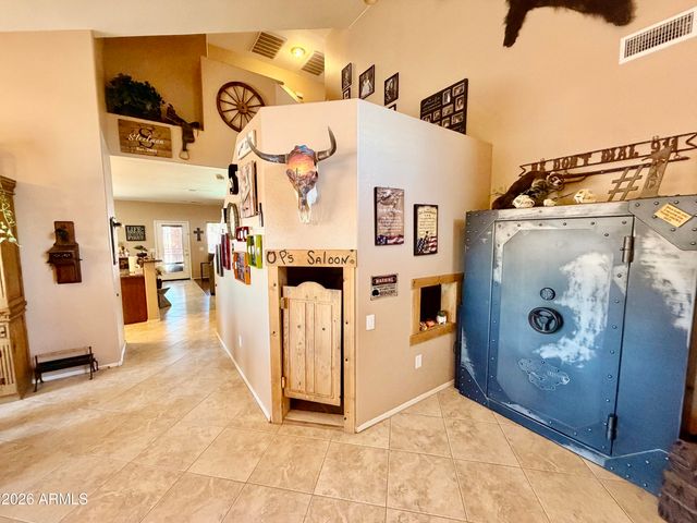 1863 N WESTFALL Lane, Casa Grande, AZ 85122