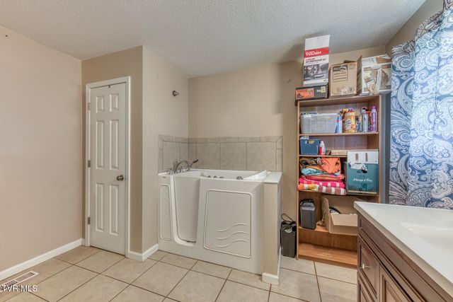 706 Old Stage Road, Church Hill, TN 37642