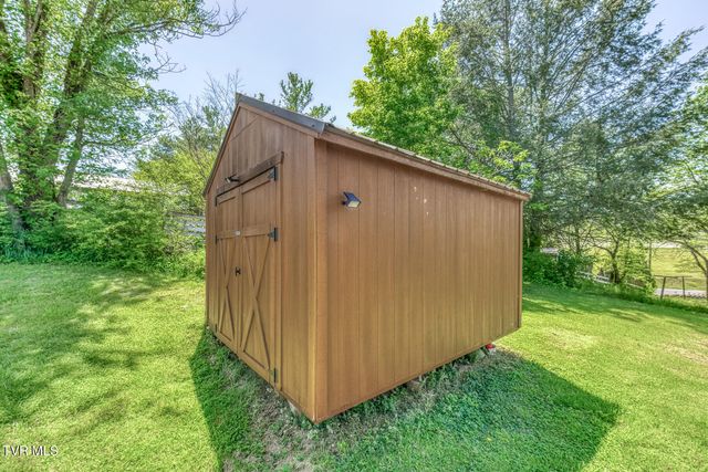 706 Old Stage Road, Church Hill, TN 37642