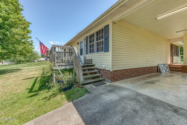 706 Old Stage Road, Church Hill, TN 37642