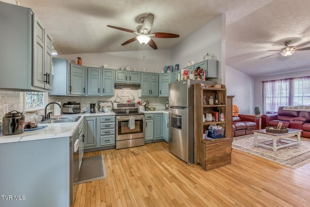 706 Old Stage Road, Church Hill, TN 37642