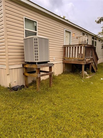 7903 Spivey Road, Highlands, TX 77562