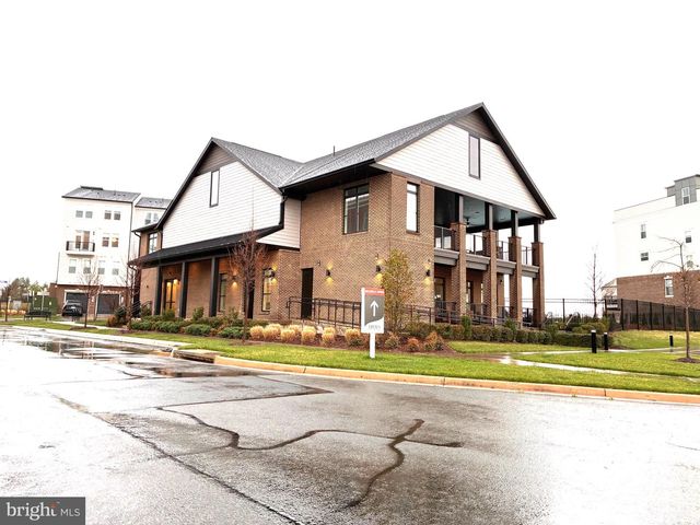 42716 DARALA DR, Ashburn, VA 20147
