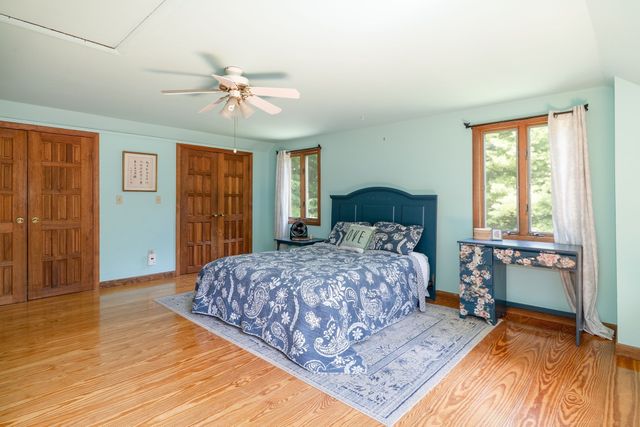 31 Little Alum Rd, Brimfield, MA 01010