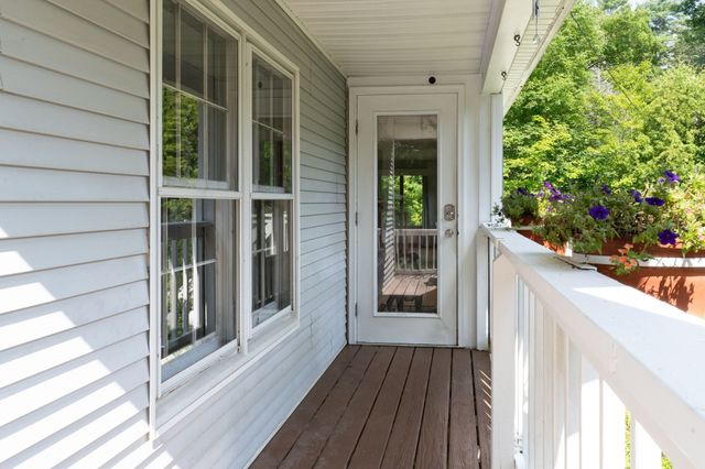 31 Little Alum Rd, Brimfield, MA 01010