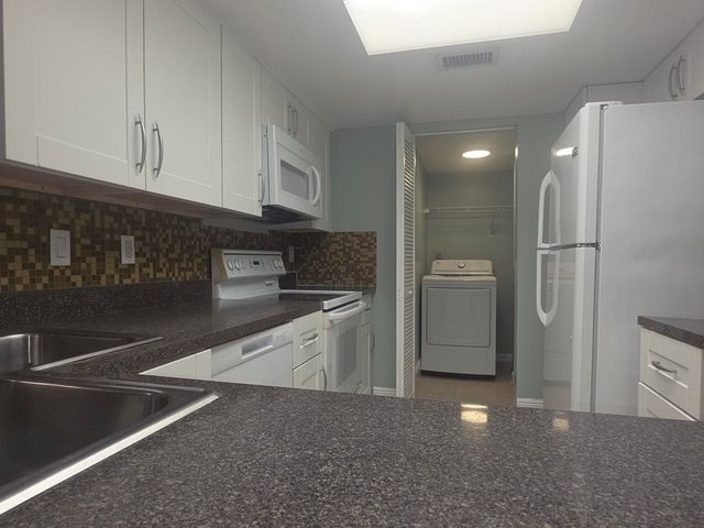 9166 W ATLANTIC Boulevard 1612, Coral Springs, FL 33071