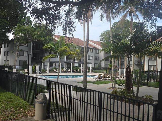 9166 W ATLANTIC Boulevard 1612, Coral Springs, FL 33071