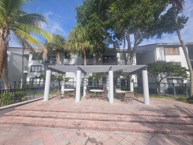 9166 W ATLANTIC Boulevard 1612, Coral Springs, FL 33071