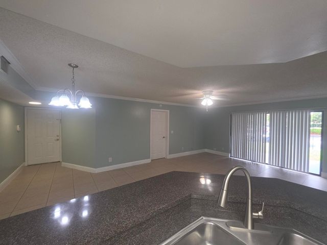 9166 W ATLANTIC Boulevard 1612, Coral Springs, FL 33071