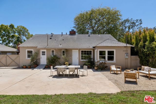 2244 Hillsboro Avenue, Los Angeles, CA 90034