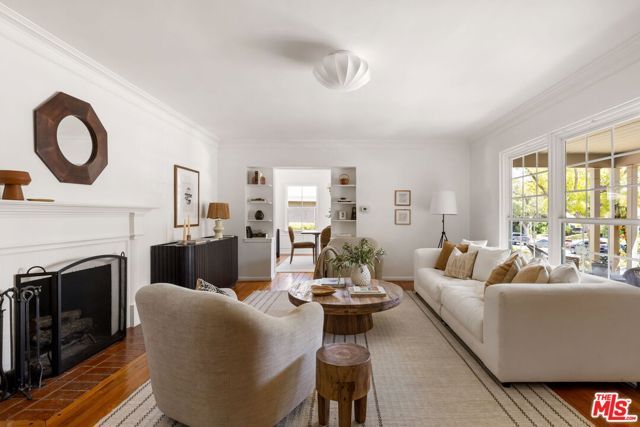 2244 Hillsboro Avenue, Los Angeles, CA 90034
