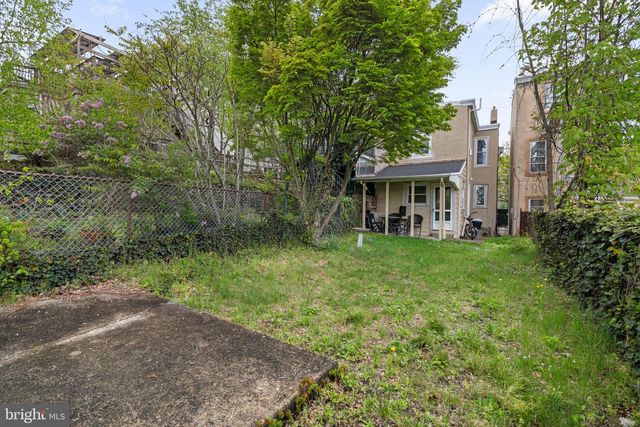 295 HERMITAGE ST, Philadelphia, PA 19127