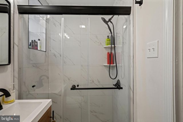 295 HERMITAGE ST, Philadelphia, PA 19127