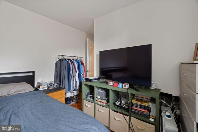 295 HERMITAGE ST, Philadelphia, PA 19127