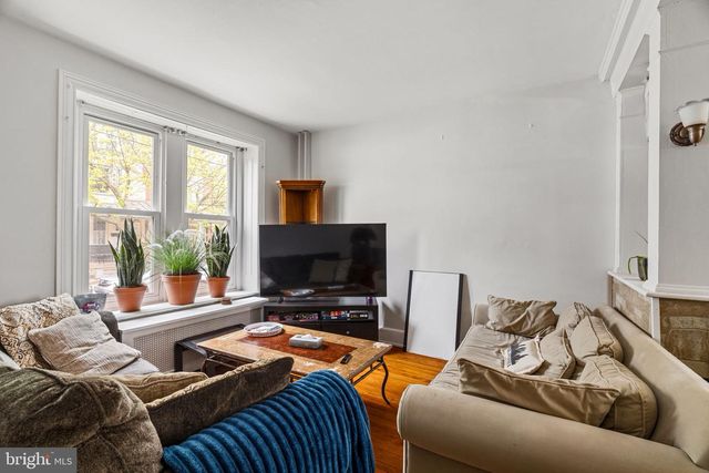 295 HERMITAGE ST, Philadelphia, PA 19127