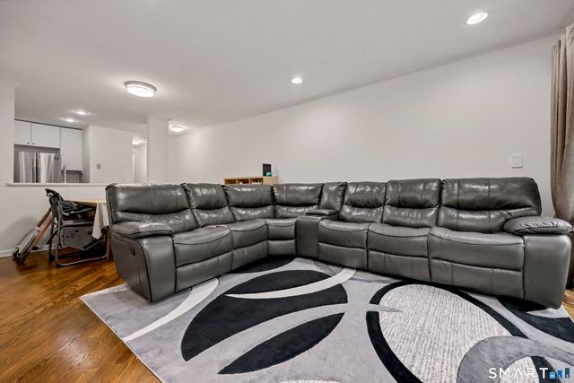 15 Perry Avenue D5, Norwalk, CT 06850