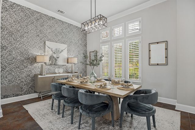 2613 Round Table Boulevard, Lewisville, TX 75056