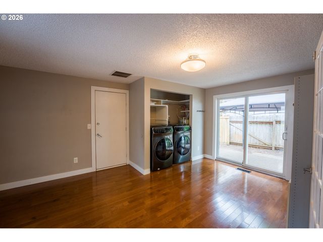 963 RILANCE Ln, Oregon City, OR 97045