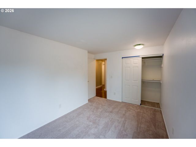 963 RILANCE Ln, Oregon City, OR 97045