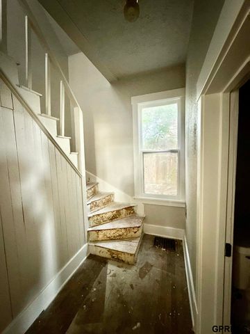 4215 Patrick Avenue, Omaha, NE 68111