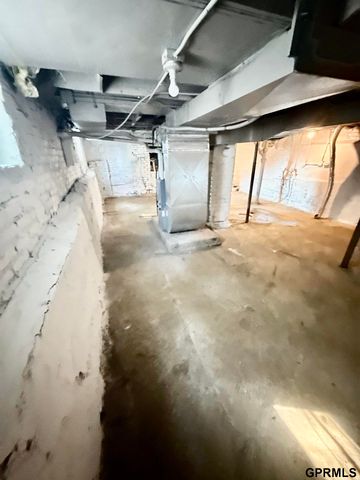 4215 Patrick Avenue, Omaha, NE 68111