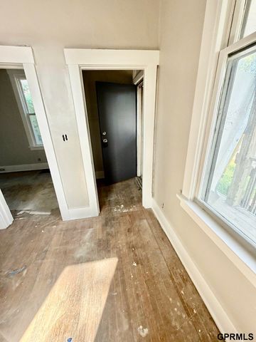 4215 Patrick Avenue, Omaha, NE 68111