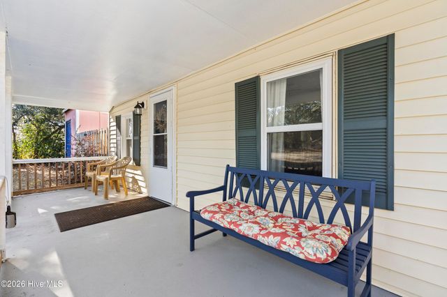 552 Tar Landing Road, Holly Ridge, NC 28445