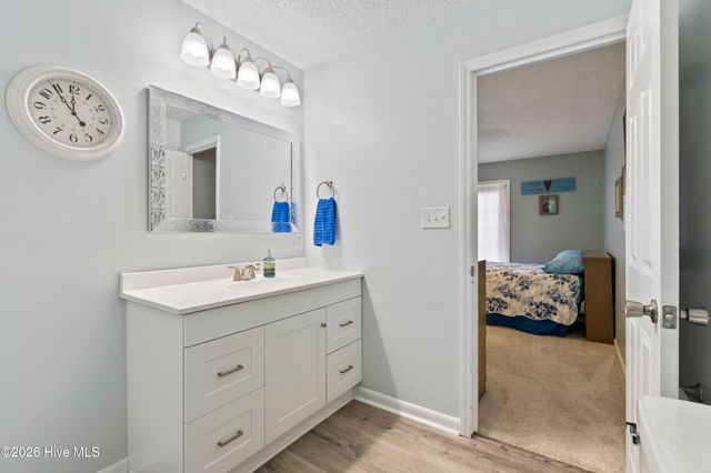 552 Tar Landing Road, Holly Ridge, NC 28445