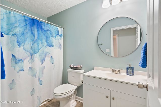 552 Tar Landing Road, Holly Ridge, NC 28445