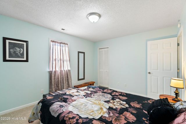 552 Tar Landing Road, Holly Ridge, NC 28445