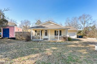 552 Tar Landing Road, Holly Ridge, NC 28445