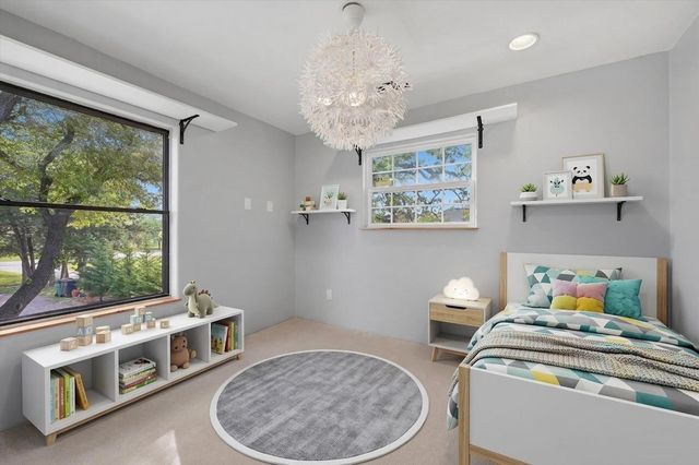 1334 Kiowa Drive E, Gainesville, TX 76240