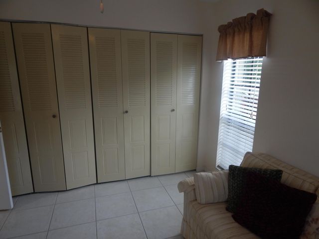 6229 Lakemont Circle, Greenacres, FL 33463