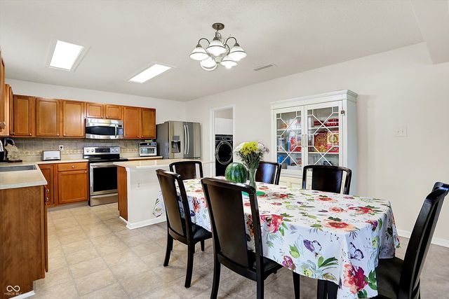 14733 Drayton Drive, Noblesville, IN 46062