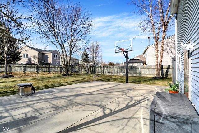 14733 Drayton Drive, Noblesville, IN 46062