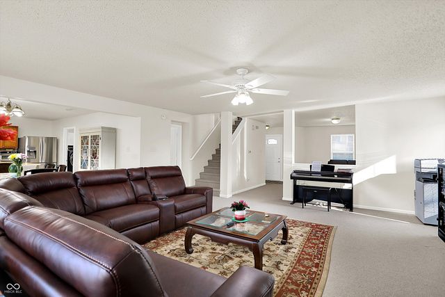 14733 Drayton Drive, Noblesville, IN 46062