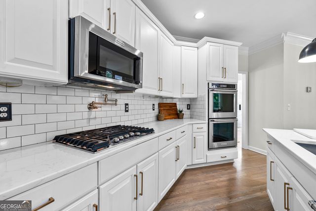 105 Woodleigh Drive, Fayetteville, GA 30215