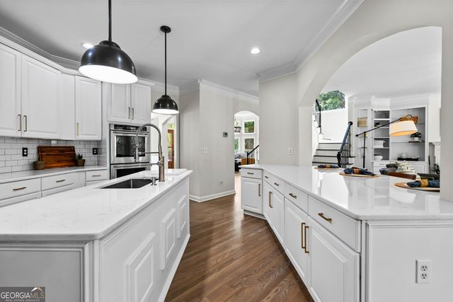 105 Woodleigh Drive, Fayetteville, GA 30215