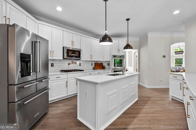 105 Woodleigh Drive, Fayetteville, GA 30215