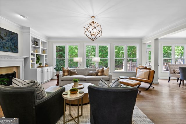 105 Woodleigh Drive, Fayetteville, GA 30215