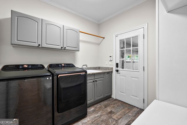 105 Woodleigh Drive, Fayetteville, GA 30215