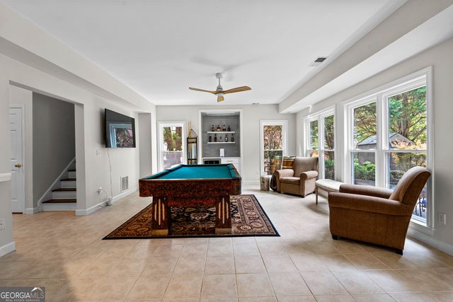 105 Woodleigh Drive, Fayetteville, GA 30215