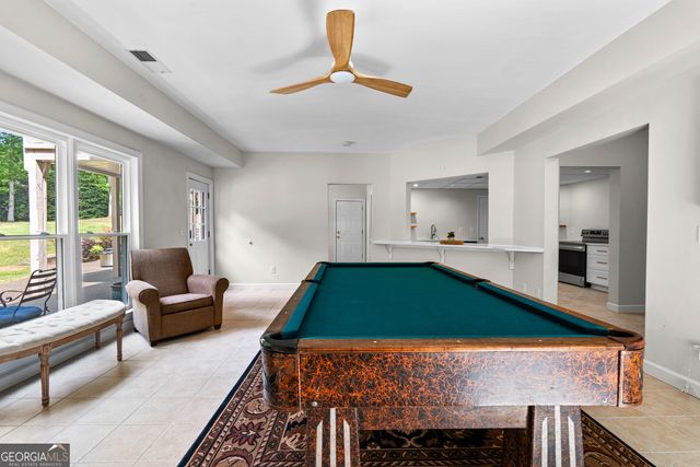 105 Woodleigh Drive, Fayetteville, GA 30215