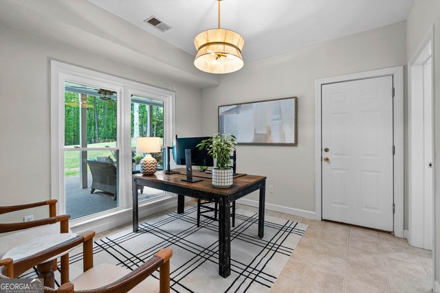 105 Woodleigh Drive, Fayetteville, GA 30215