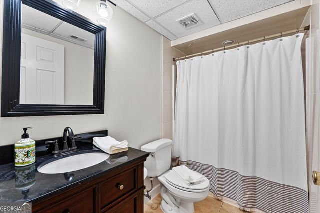 105 Woodleigh Drive, Fayetteville, GA 30215