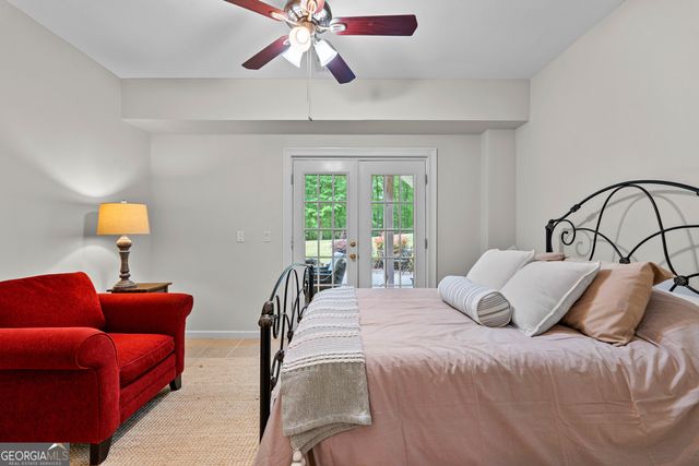 105 Woodleigh Drive, Fayetteville, GA 30215