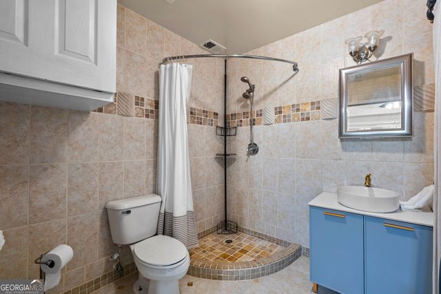 105 Woodleigh Drive, Fayetteville, GA 30215